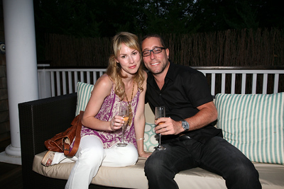  > Jenna &Jarrod Kahn
