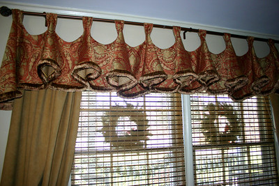 Home Decor >  Detail of Window Treatment LR front